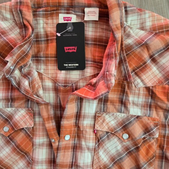 Levi's XXL Harvest Orange snap button shirt NWT - Picture 2 of 3